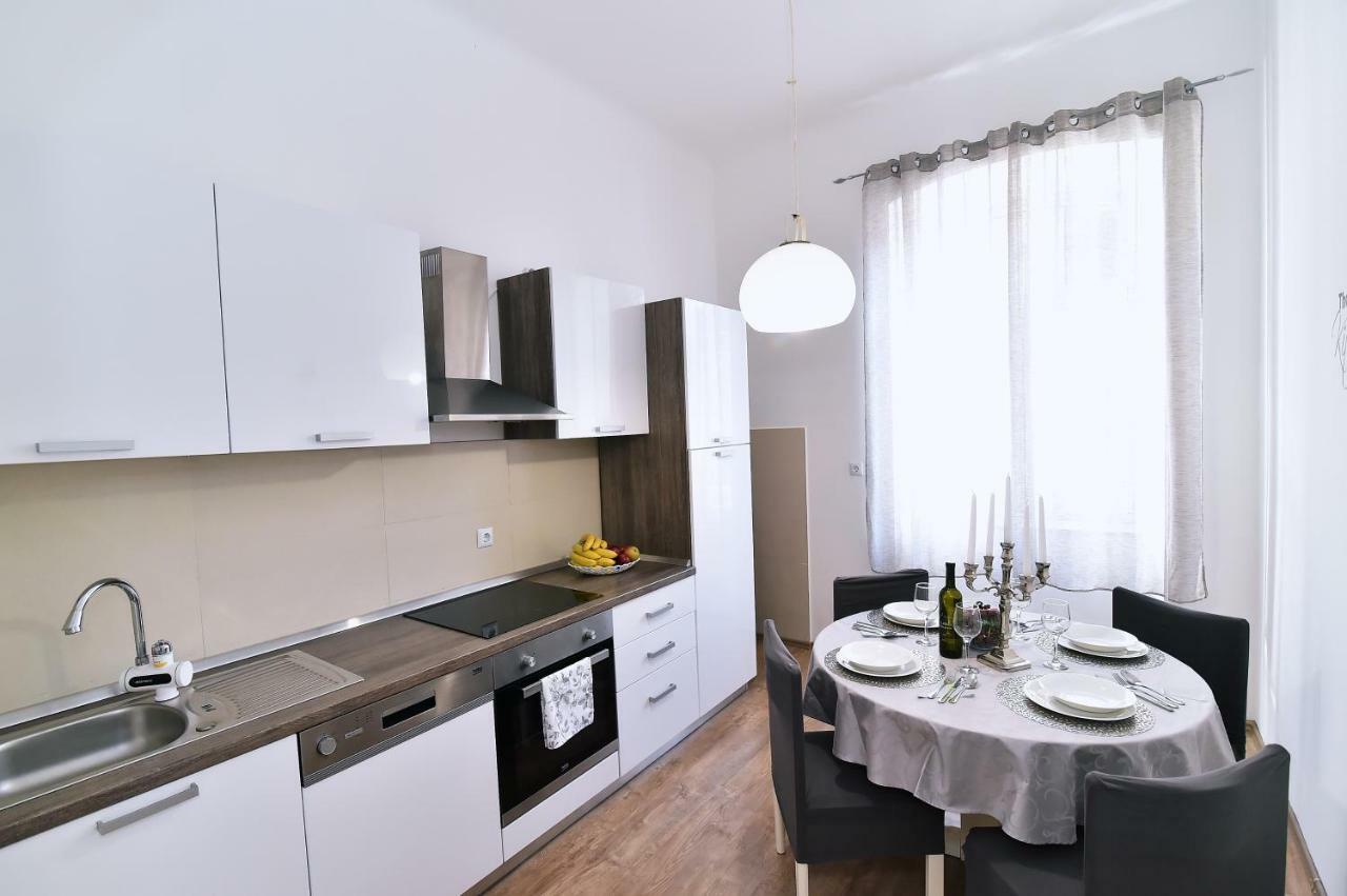 Donatella Apartment ริเยกา ภายนอก รูปภาพ